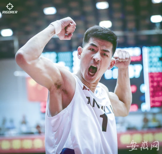 篮球训练课内容安排怎么写_0